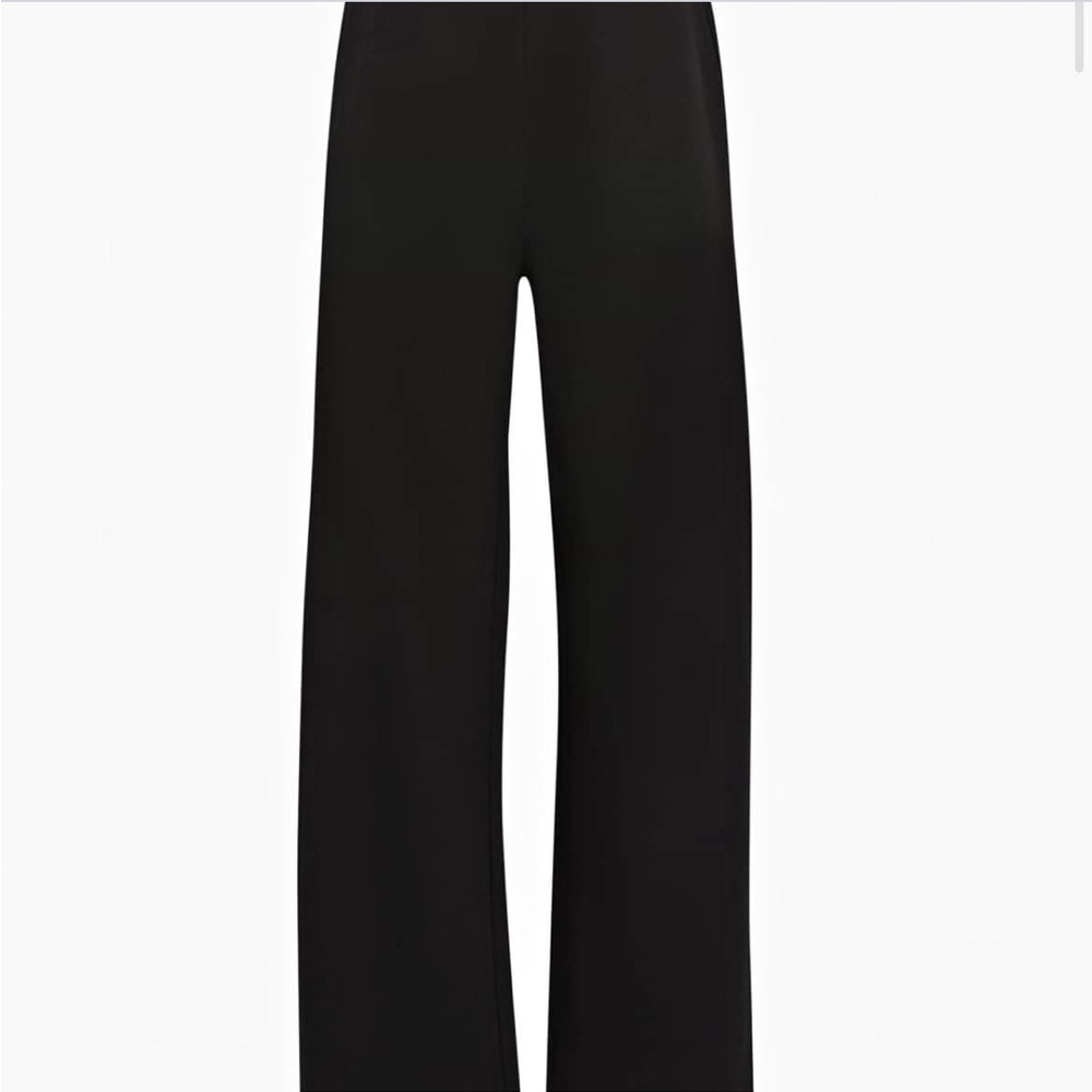 Aritzia Energia WHITE Wide Leg Sweat Pant